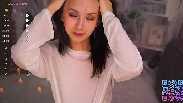 DaisyBlaze online show from 11-04-25, 04:33