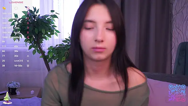 DaisyBlaze online show from 12-14-25, 08:09