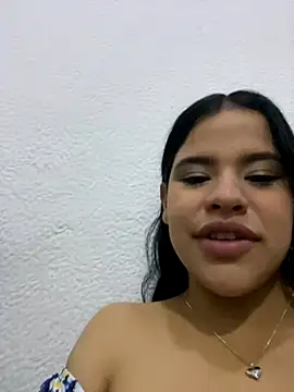 Aisha poweer online show from 10-11-25, 02:56