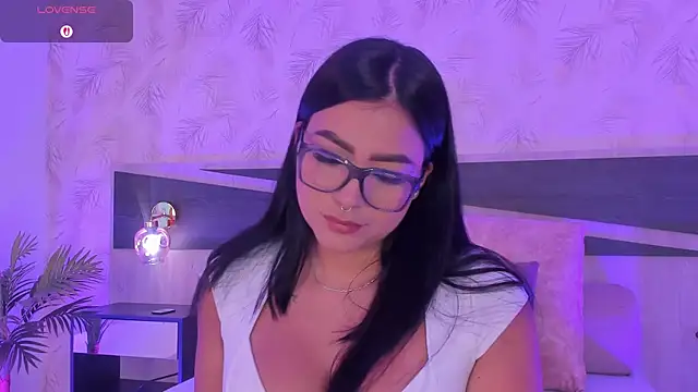Snapshot of dana_hazze chatting on 05-05-26, 04:26 dana hazze online show from 05-05-26, 04:26