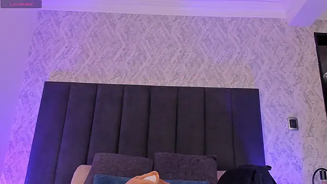 dana hazze online show from 02-10-26, 08:19