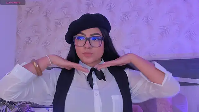 Snapshot of dana_hazze chatting on 05-09-26, 04:49 dana hazze online show from 05-09-26, 04:49