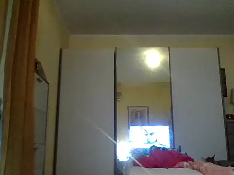 KalendaXL online show from 10-14-25, 01:12