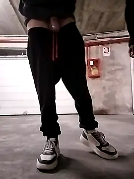 KalendaXL online show from 04-08-26, 10:44