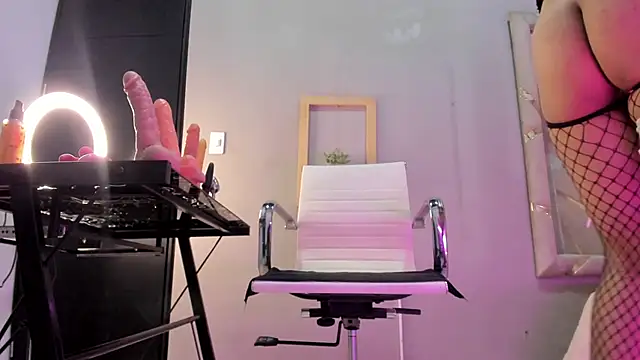 brendaliive online show from 05-22-26, 03:48