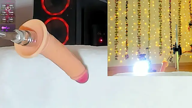 Kitty  Rose   online show from 10-29-25, 10:25