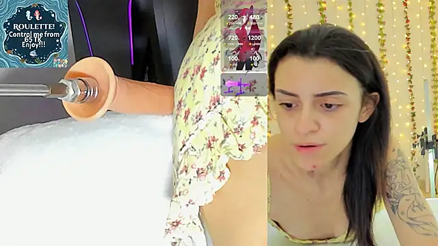 Snapshot of Kitty__Rose__ chatting on 02-11-26, 10:04 Kitty Rose online show from 02-11-26, 10:04