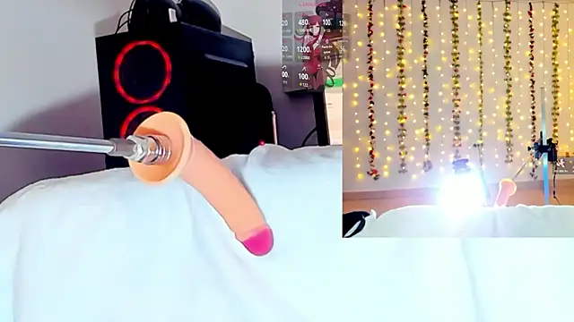 Kitty  Rose   online show from 11-08-25, 10:19