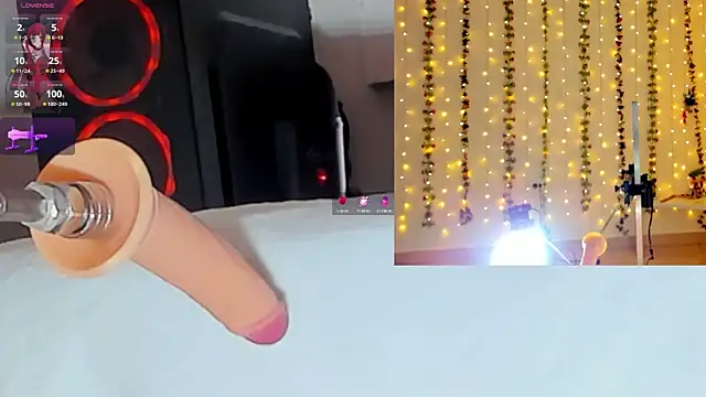 Kitty  Rose   online show from 11-04-25, 10:19