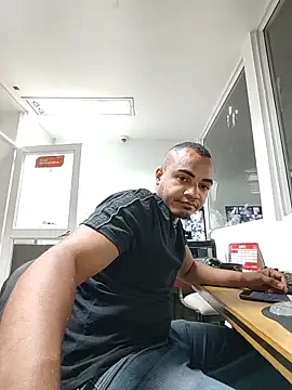 SanChacal5694 online show from 04-28-26, 10:14