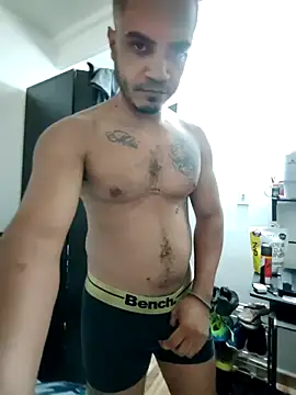 SanChacal5694 online show from 10-31-25, 03:25