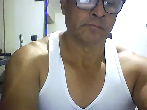sexigym35 online show from 09-30-25, 03:45