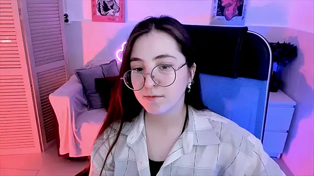 VirtuallVoyant online show from 10-08-25, 07:32