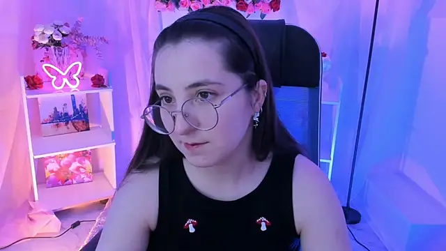 VirtuallVoyant online show from 10-21-25, 04:45