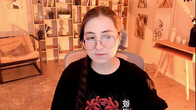 VirtuallVoyant online show from 09-29-25, 04:41