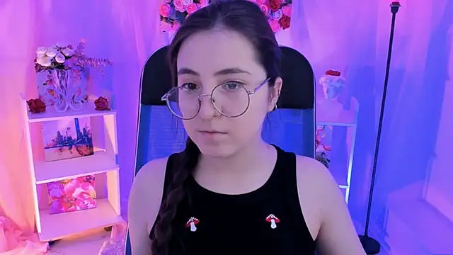 VirtuallVoyant online show from 10-17-25, 07:11