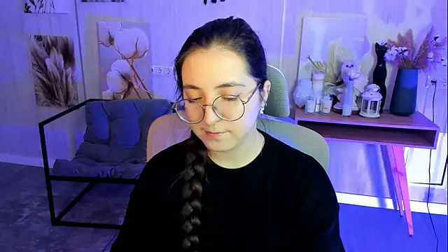 VirtuallVoyant online show from 11-14-25, 04:38