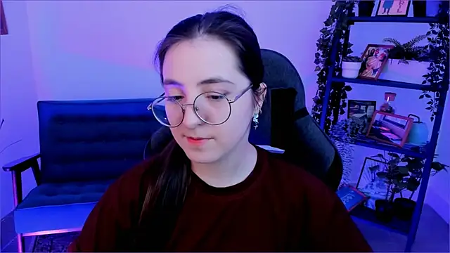 VirtuallVoyant online show from 10-07-25, 03:29