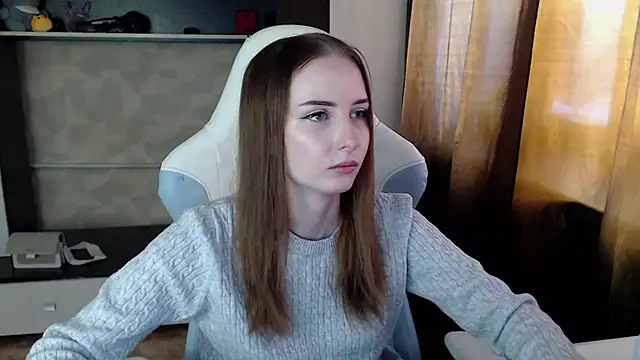 Cutti Crystal online show from 02-04-26, 04:29