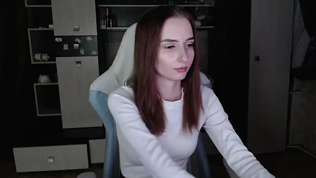 Cutti Crystal online show from 12-04-25, 11:04