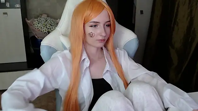 Cutti Crystal online show from 10-30-25, 03:20