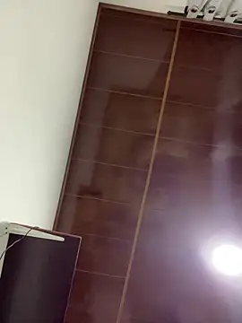 Huitaca  online show from 03-06-26, 03:23