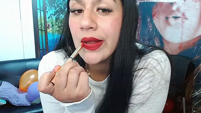 gigi gilt  online show from 03-29-26, 04:41