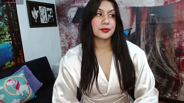 gigi gilt  online show from 03-13-26, 04:50