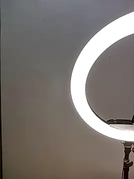 Sexy kaira01 online show from 10-11-25, 08:32