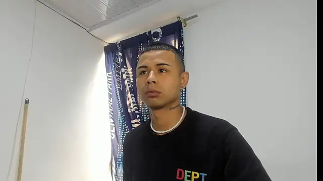  Logan Colton  online show from 10-27-25, 08:32