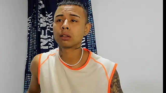  Logan Colton  online show from 11-29-25, 01:06