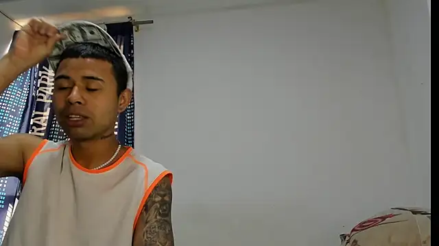  Logan Colton  online show from 12-21-25, 08:53