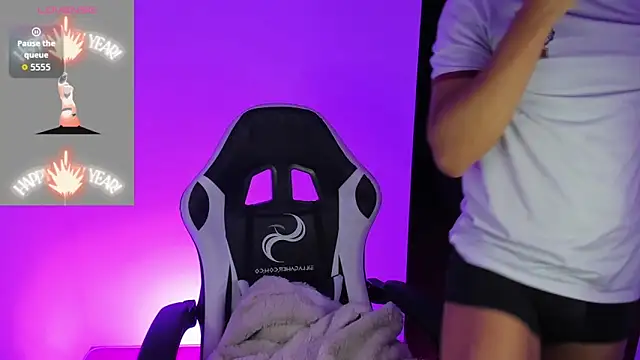 Matheewx m online show from 09-11-25, 04:01