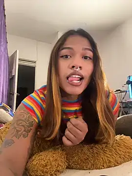 Snapshot of cam11_07 chatting on 06-07-26, 04:23 cam11 07 online show from 06-07-26, 04:23