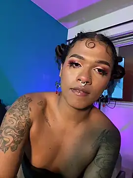 Snapshot of cam11_07 chatting on 07-05-26, 02:49 cam11 07 online show from 07-05-26, 02:49