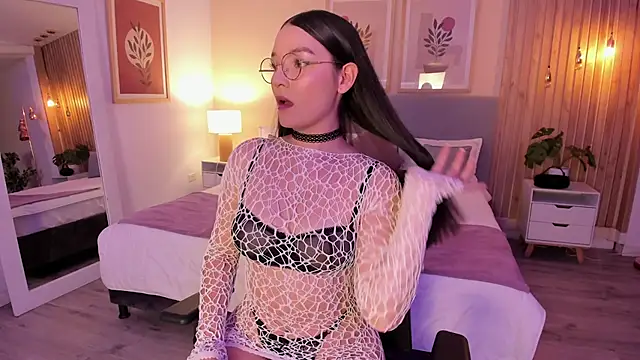 AuroraEvanss online show from 02-09-26, 09:46