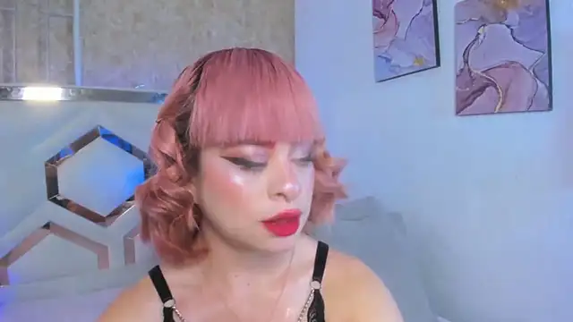 Snapshot of Venuss1_ chatting on 11-28-25, 06:35 Venuss1 online show from 11-28-25, 06:35