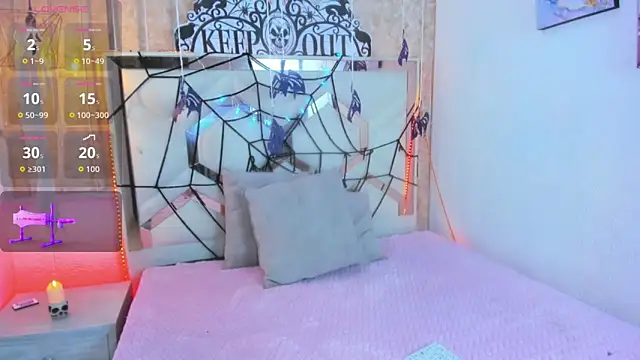 Snapshot of Venuss1_ chatting on 10-30-25, 08:01 Venuss1 online show from 10-30-25, 08:01