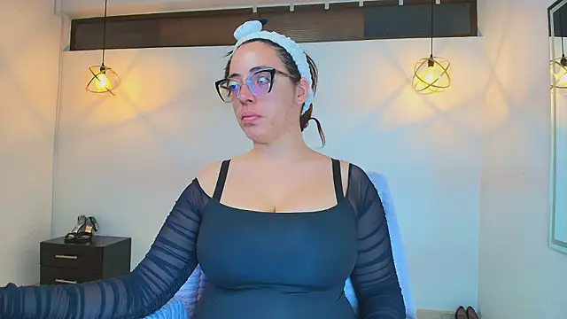 Snapshot of Rossi_ss1 chatting on 02-09-26, 03:59 Rossi ss1 online show from 02-09-26, 03:59