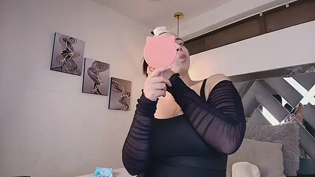 Snapshot of Rossi_ss1 chatting on 03-02-26, 05:08 Rossi ss1 online show from 03-02-26, 05:08