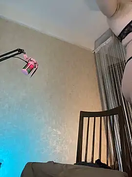 Snapshot of CrazyPinky chatting on 10-02-25, 05:38 CrazyPinky online show from 10-02-25, 05:38