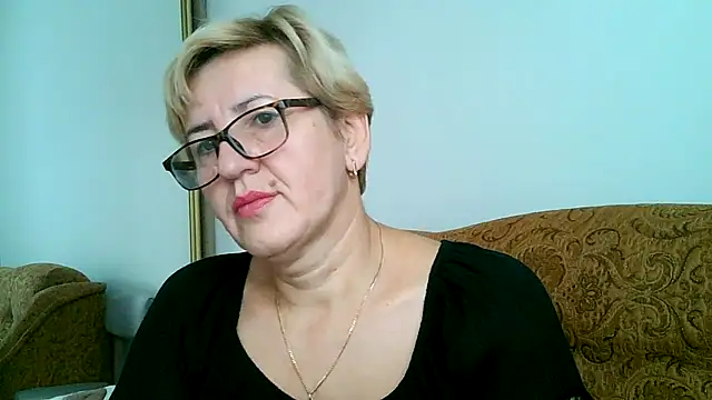 Dana4921 online show from 10-13-25, 01:34