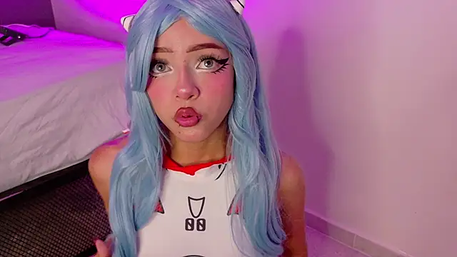 Taylorsmitth  online show from 12-20-25, 12:19