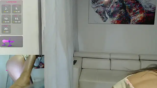 Snapshot of Tinymilf_ chatting on 06-21-26, 07:47 Tinymilf online show from 06-21-26, 07:47