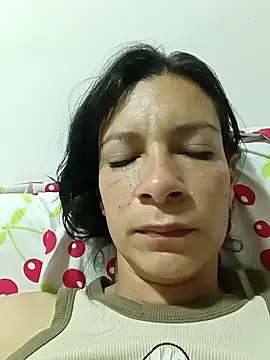 Snapshot of kim_lebanon chatting on 02-11-26, 09:53 kim lebanon online show from 02-11-26, 09:53