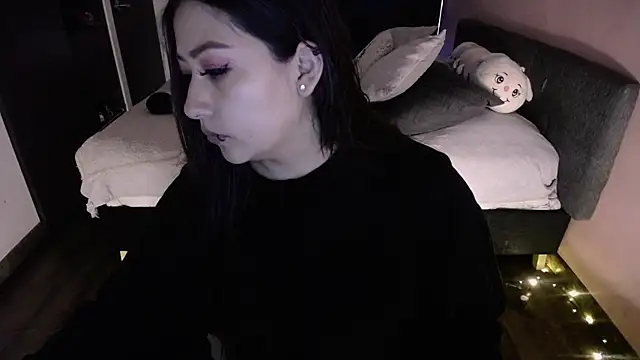 Snapshot of Mia_1120 chatting on 01-13-26, 07:51 Mia 1120 online show from 01-13-26, 07:51