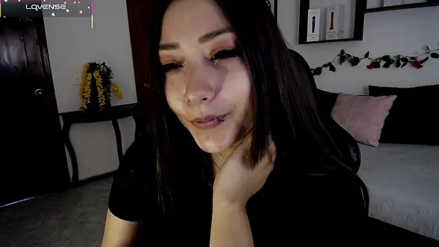 Snapshot of Mia_1120 chatting on 11-07-25, 07:29 Mia 1120 online show from 11-07-25, 07:29