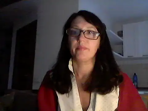 Snapshot of Elena48324 chatting on 10-11-25, 12:28 Elena48324 online show from 10-11-25, 12:28