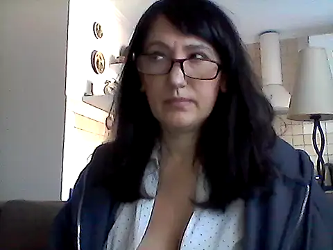 Elena48324 online show from 03-01-26, 11:21