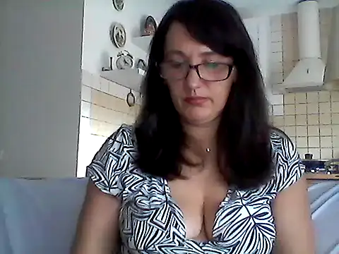 Snapshot of Elena48324 chatting on 07-19-26, 12:57 Elena48324 online show from 07-19-26, 12:57